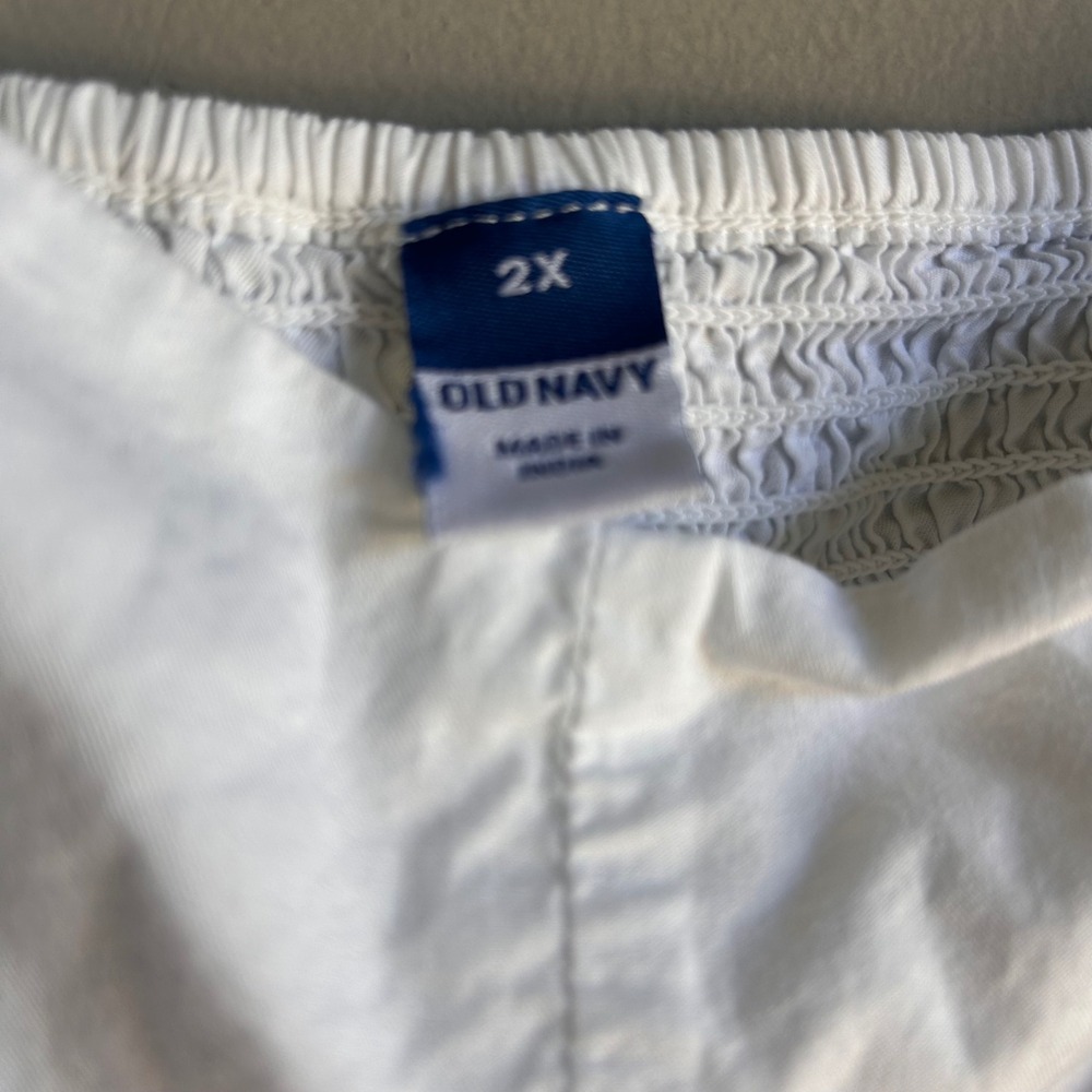 Old Navy White Cotton Flutter Sleeve Peplum Smocked Top 2X Sweetheart Neck - Picture 3 of 8